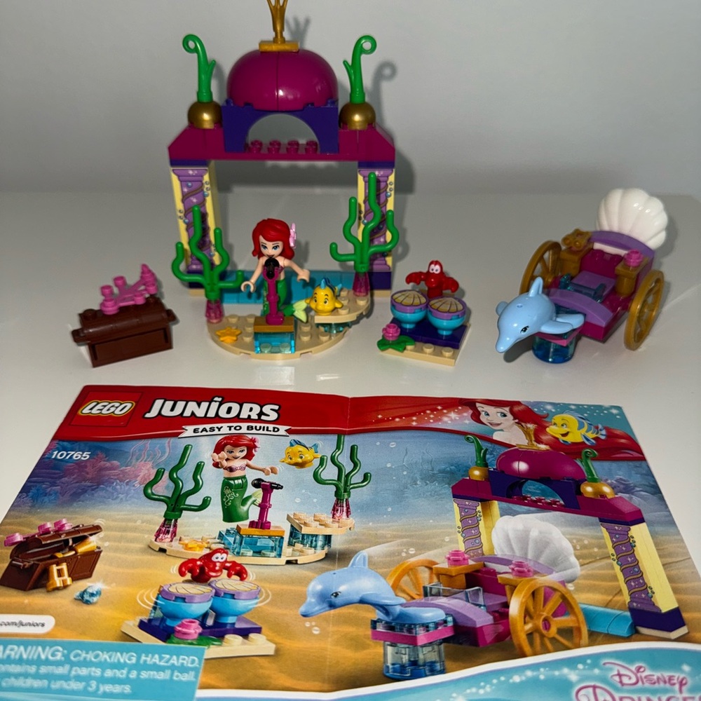 EUC LEGO DISNEY - Ariel and Cinderella and their Palace Pets - (4) sets